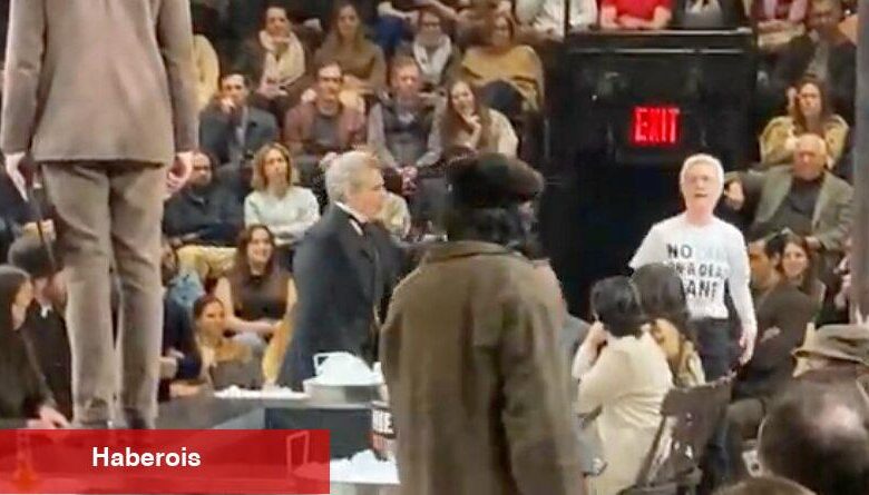 İklim Protestocuları Jeremy Strong'un Başrol Oynadığı Broadway Oyununu Engelledi - Haberois İklim Protestocuları Jeremy Strong'un Başrol Oynadığı Broadway Oyununu Engelledi