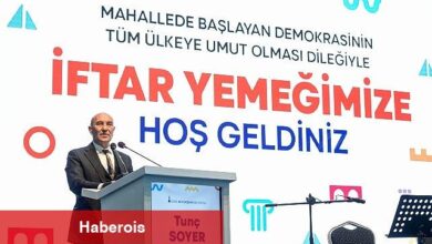 İzmir Büyükşehir Belediye Başkanı Tunç Soyer bin 293 muhtarla iftar yemeğinde bir araya geldi Hepiniz Allah'a emanet olun