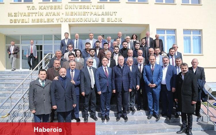 Kayseri Üniversitesi protokolle taçlandı