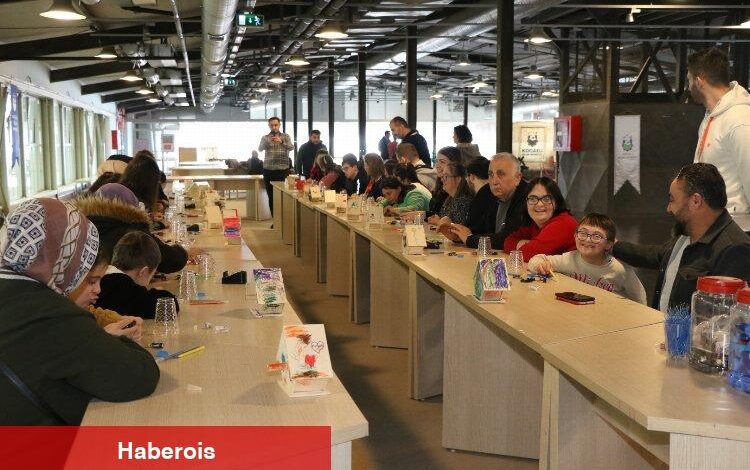Kocaeli'de farkındalık etkinliği - Haberois Kocaeli'de farkındalık etkinliği