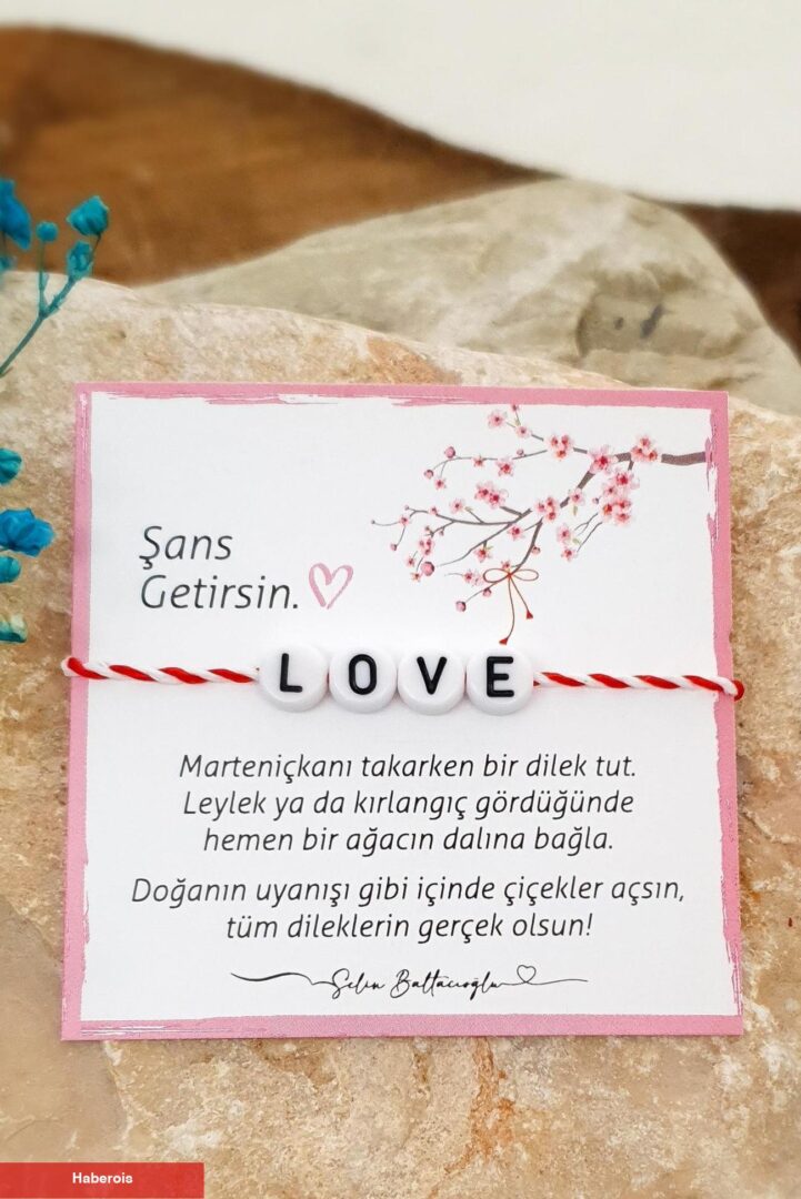 Marteniçka bileklik modelleri! Marteniçka bileklik ne vakit takılır ve özellikleri neler