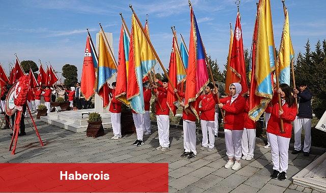 Nevşehir'de, Nevşehir'de 18 Mart Şehitleri Anma Günü ve Çanakkale Deniz Zaferi'nin 109. yılı dolayısıyla, Şehitler Parkı'nda Çelenk Sunma Töreni yapıldı - Haberois Nevşehir'de, Nevşehir'de 18 Mart Şehitleri Anma Günü ve Çanakkale Deniz Zaferi'nin 109. yılı dolayısıyla, Şehitler Parkı'nda Çelenk Sunma Töreni yapıldı