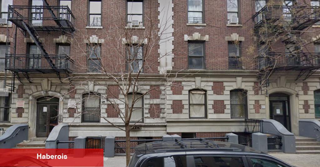 New York'un 'En Kötü Ev Sahiplerinden' Biri Bina İhmali Nedeniyle Tutuklanmayla Karşı Karşıya
