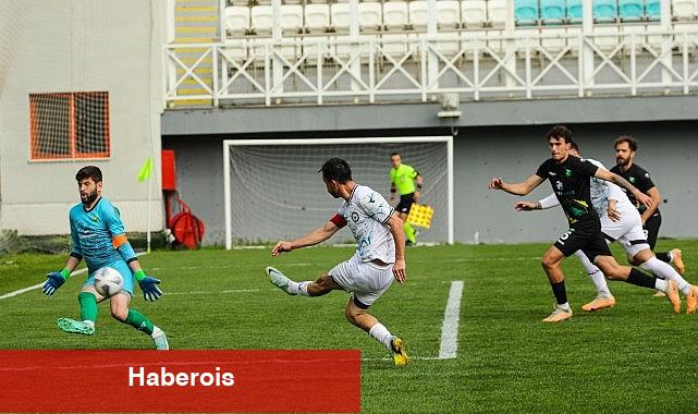 Nilüfer Altınova'ya gol yağdırdı - Haberois Nilüfer Altınova'ya gol yağdırdı