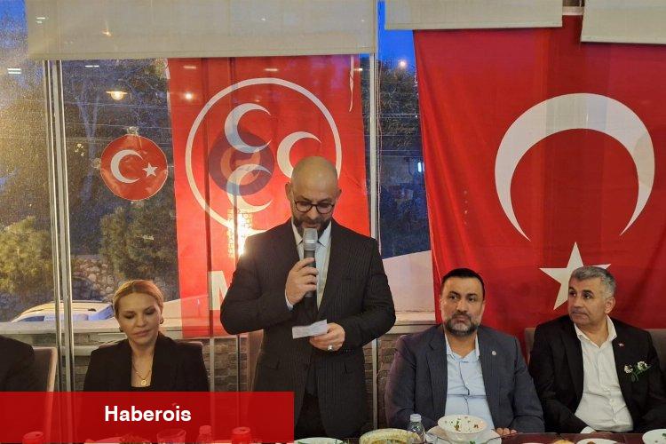 "O zeybeği oynayacağız, o halayı çekeceğiz"