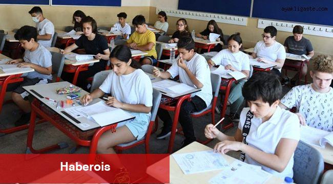 Öğrencilere devamsızlık affı; MEB’ten açıklama geldi
