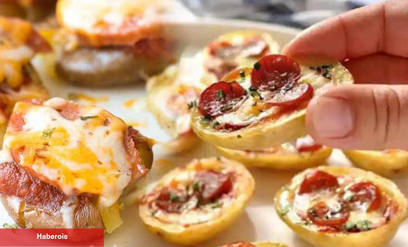 Patates pizza nasıl yapılır? Minik patates pizza tarifi!