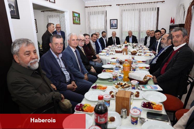 Şadi Özdemir Eğridereliler ile iftar programında buluştu