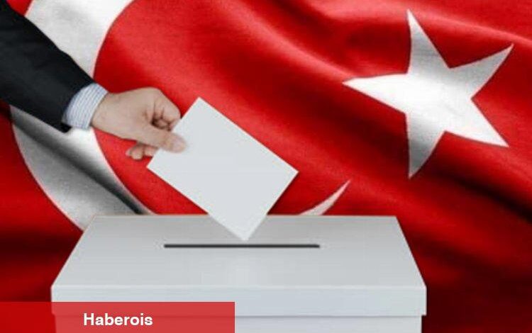 Seçmenler nasıl oy kullanacak? Oy pusulaları kaç zarfa konulacak? - Haberois Seçmenler nasıl oy kullanacak? Oy pusulaları kaç zarfa konulacak?