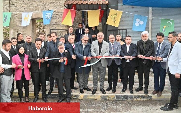 Soma Ülkü Ocakları İlçe Başkanlığı açıldı - Haberois Soma Ülkü Ocakları İlçe Başkanlığı açıldı