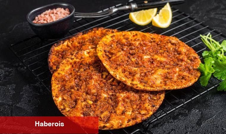 Somer Şef kapalı lahmacun tanımını açıkladı! Somer Sivrioğlu'dan lahmacunun püf noktaları