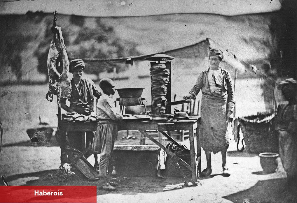 Toplumsal medyada gündem oldu! Bilinen birinci döner ve Türk dönercisi fotoğrafı