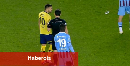 Trabzonspor - Fenerbahçe maçında oyun durdu