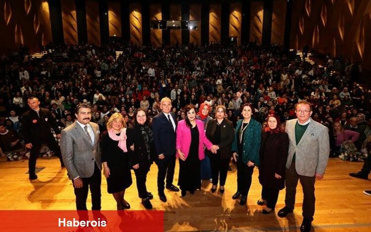 Türkan Şoray üreten kadınlar için geldi - Haberois Türkan Şoray üreten kadınlar için geldi