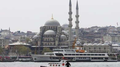 Türkiye’de sanayi sektörü pozitif görünüm sunarken hizmet sektörü durgunlaştı