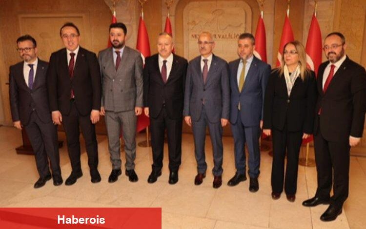 Ulaştırma ve Altyapı Bakanı Uraloğlu Nevşehir’de - Haberois Ulaştırma ve Altyapı Bakanı Uraloğlu Nevşehir’de