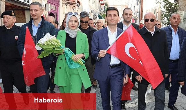 Urlalılar bahara Ot Bayramı ile "Merhaba" dedi - Haberois Urlalılar bahara Ot Bayramı ile "Merhaba" dedi