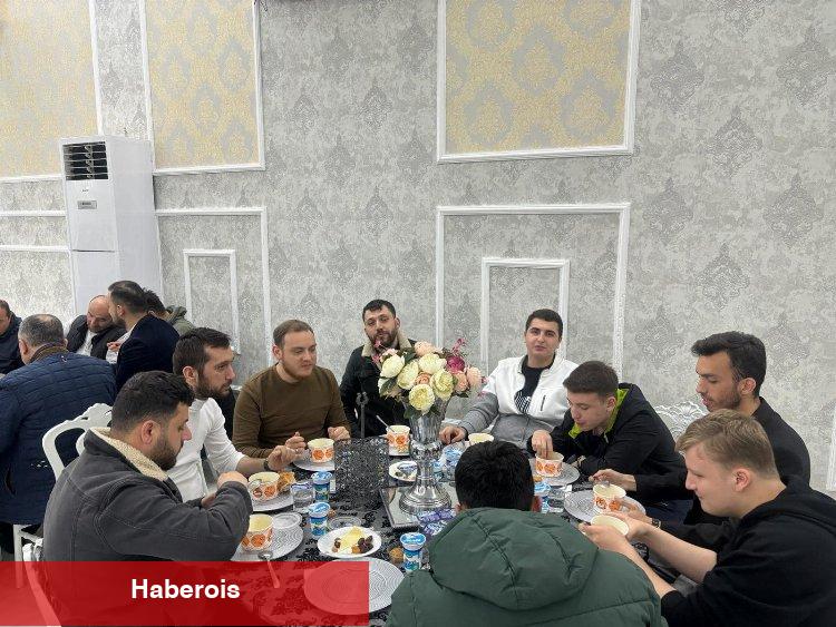 Yeniden Refah Gebze iftarda buluştu