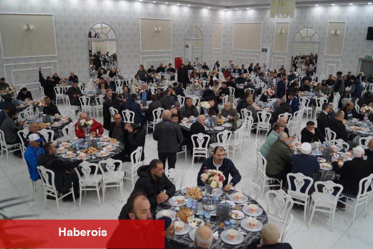 Yeniden Refah Gebze iftarda buluştu