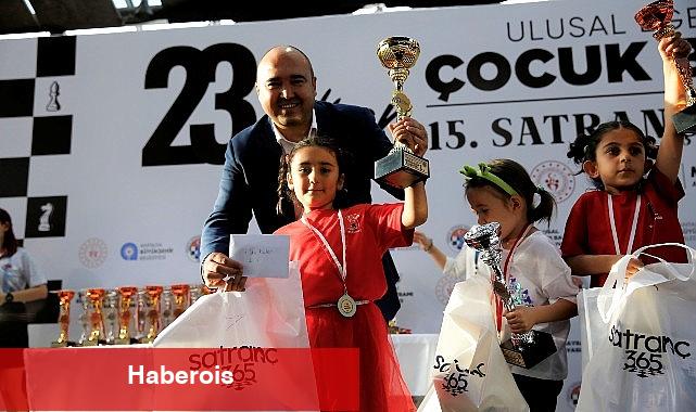 23 Nisan Satranç Turnuvası sona erdi - Haberois 23 Nisan Satranç Turnuvası sona erdi