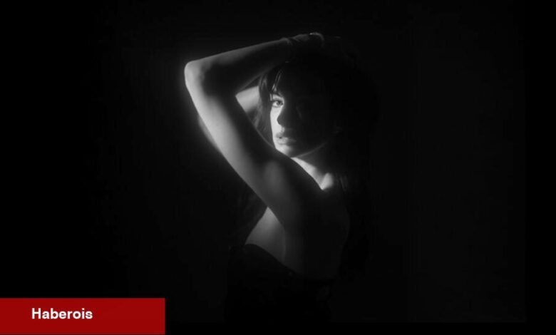 Anne Hathaway Memnun Etmeye Çalışmayı Bitirdi - Haberois Anne Hathaway Memnun Etmeye Çalışmayı Bitirdi