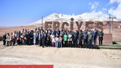 Bakan Özhaseki ve Başkan Büyükkılıç 271 bin 500 fidanı toprakla buluşturdu