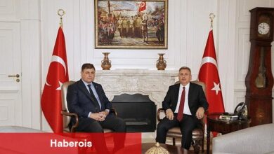 Başkan Cemil Tugay'dan İzmir Valisi Elban'a ziyaret