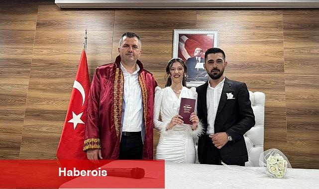 Başkan Taşyasan ilk nikahını kıydı - Haberois Başkan Taşyasan ilk nikahını kıydı