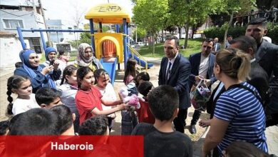 Bayram oyuncaklarla başladı