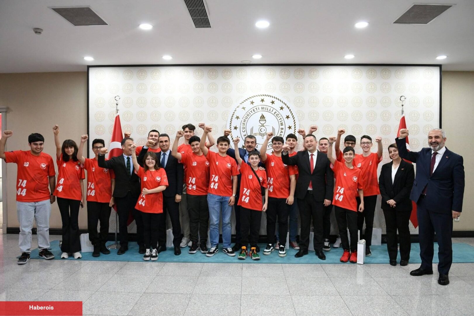 Borusan Robotik Takımı MEB’te!