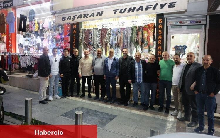Bünyamin Çiftçi, esnaflarla çay sohbetinde buluştu