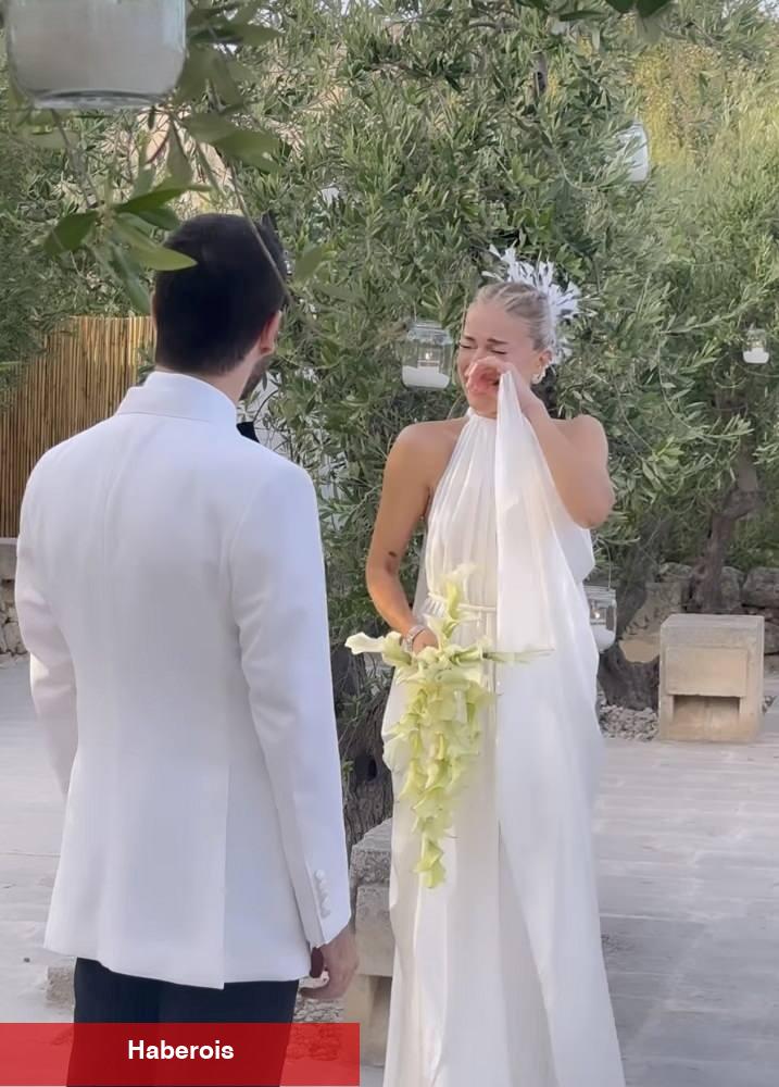 Burcu Esmersoy'dan değişik itiraf: Eşimle elma sirkesi ile yıkandık!