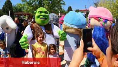 Büyükşehir Belediyesi 23 Nisan Çocuk ve Uçurtma Festivali sürüyor