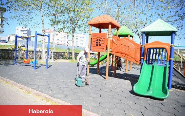 Çayırova’daki parklarda temizlik çalışmaları sürüyor - Haberois Çayırova’daki parklarda temizlik çalışmaları sürüyor