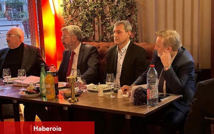 CHP’den yurt dışında örgütlenme atağı: Paris Birliği kuruldu! - Haberois CHP’den yurt dışında örgütlenme atağı: Paris Birliği kuruldu!