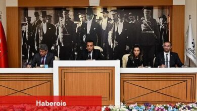 Çiğli Meclisi'nde bir oy birliği de Doruk için Başkan Onur Emrah Yıldız; "Faaliyet raporunu ekonomik krizle değerlendirmeliyiz."