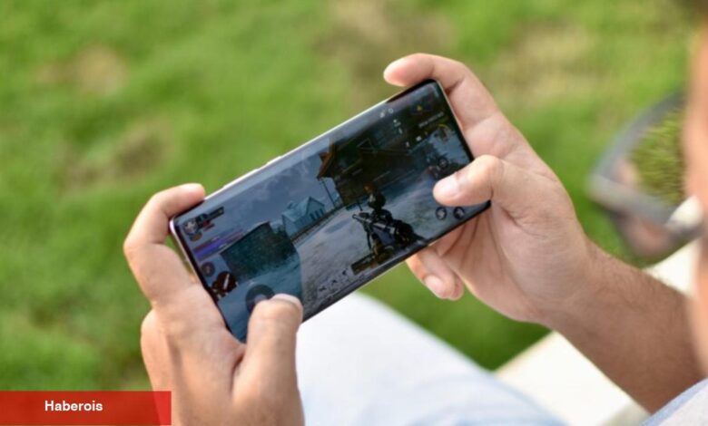 Çinli üretici akıllı telefon dizaynına değişik bir yorum getirdi, ahşap kaplama - Haberois Çinli üretici akıllı telefon dizaynına değişik bir yorum getirdi, ahşap kaplama