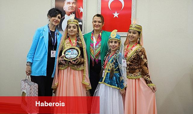 Dünya çocukları Antalya Büyükşehir Belediyesi'ni ziyaret etti