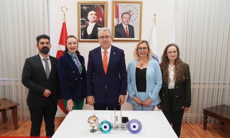 Ege Üniversitesi Hemşirelik Öğrencilerine Deprem Sonrası Psikososyal Destek Projesi - Haberois Ege Üniversitesi Hemşirelik Öğrencilerine Deprem Sonrası Psikososyal Destek Projesi