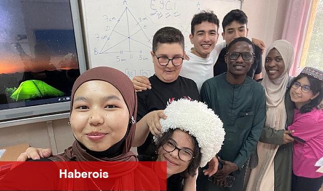 Egeli uluslararası öğrenciler görme engelli kardeşlerine masallar anlattı - Haberois Egeli uluslararası öğrenciler görme engelli kardeşlerine masallar anlattı