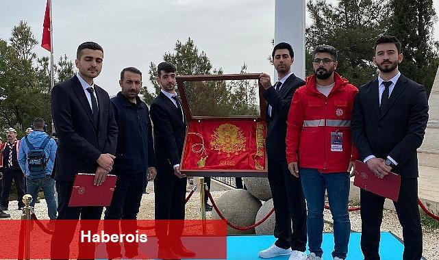 EÜ öğrencileri 57. Alay Sancağını törenle teslim etti