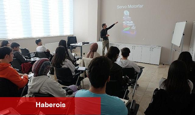Gençler İçin Pilotluk Eğitimleri Başlıyor - Haberois Gençler İçin Pilotluk Eğitimleri Başlıyor