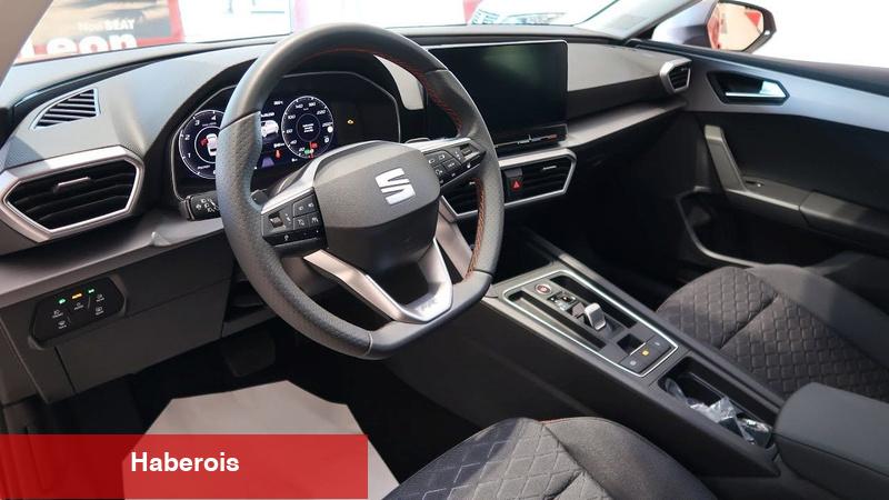 Golf yerine çok daha ucuza Seat Leon alın, bayide büyük pazarlık hissesi var