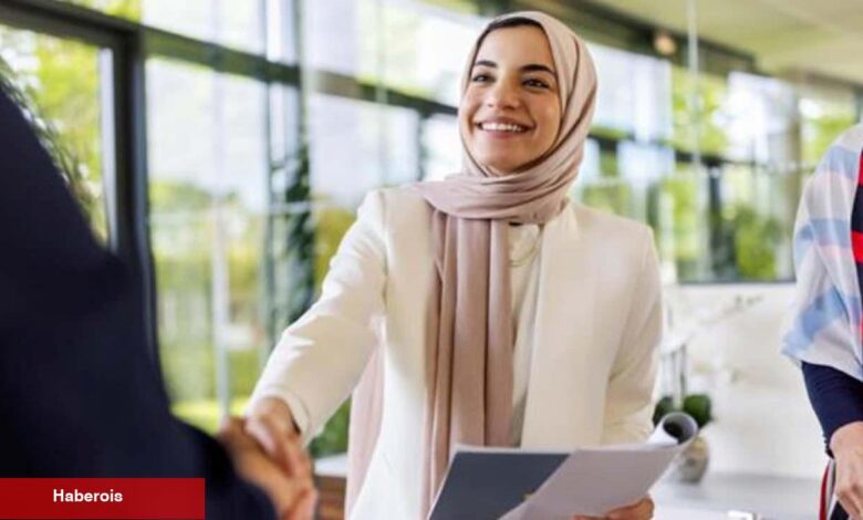 İsveç'te başörtülü olduğu için işten çıkarılan bayana tazminat kararı!