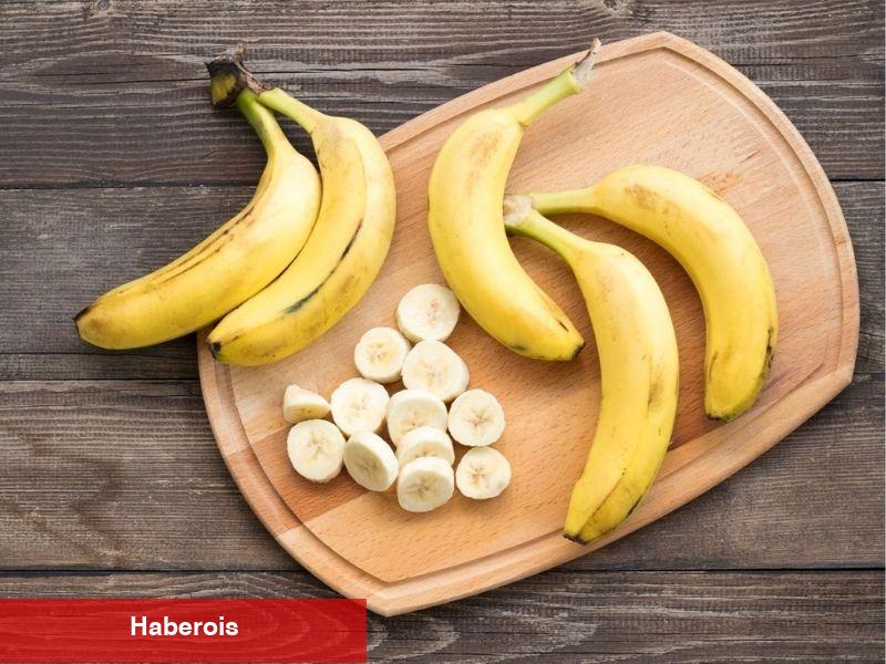 Kuru, yağlı, kepekli ve dökülen saçlar için en tesirli doğal maske tarifleri!