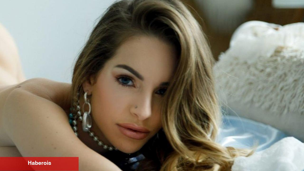 Lise öğretmeni OnlyFans hesabı açtı, öğrencileri para yağırdı