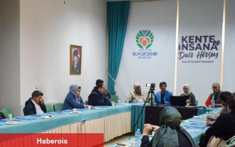 Malatya Kent Konseyi ‘Hamit Fendoğlu' Anısına Program düzenledi - Haberois Malatya Kent Konseyi ‘Hamit Fendoğlu' Anısına Program düzenledi