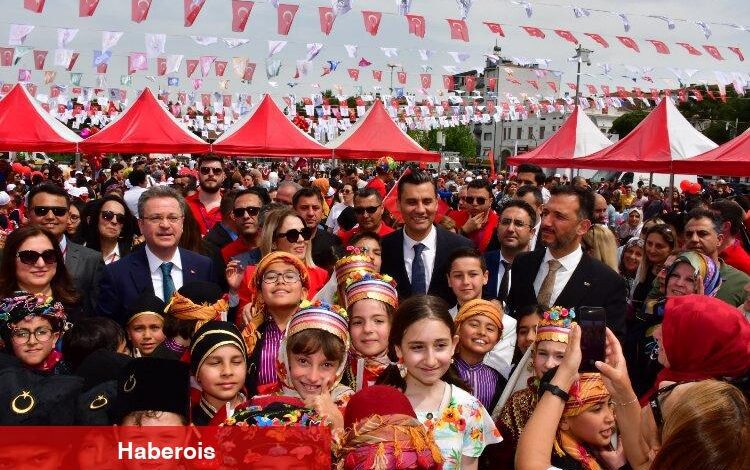 Manisa’da 23 Nisan Coşkusu - Haberois Manisa’da 23 Nisan Coşkusu
