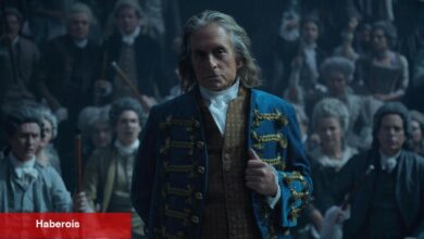 Michael Douglas, 'Franklin'de Amerika'ya Para Kazandırmak İçin Cazibesini Kullanıyor