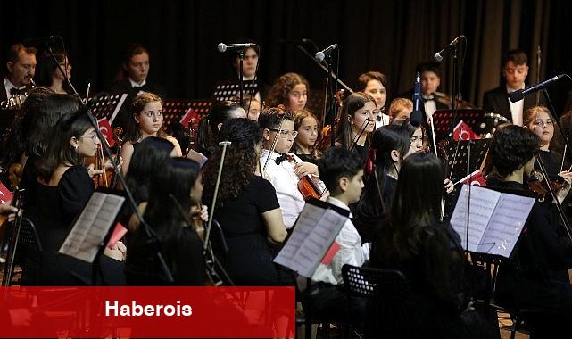 Narlıdere Belediyesi Çocuk Senfoni Orkestrası, 23 Nisan Ulusal Egemenlik ve Çocuk Bayramı'nda Narlıdere AKM'de sahne aldı - Haberois Narlıdere Belediyesi Çocuk Senfoni Orkestrası, 23 Nisan Ulusal Egemenlik ve Çocuk Bayramı'nda Narlıdere AKM'de sahne aldı